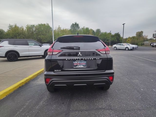 2026 Mitsubishi Eclipse Cross ES photo 2