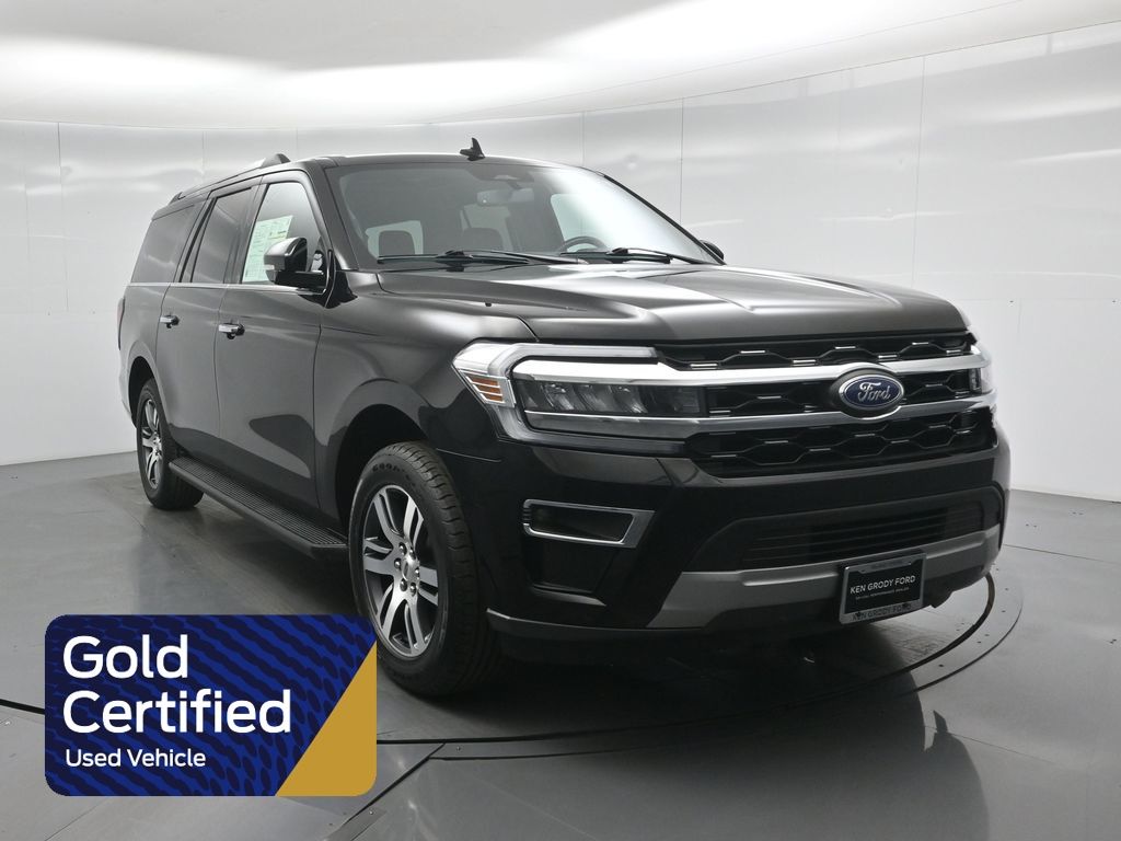 2024 Ford Expedition Limited's photo