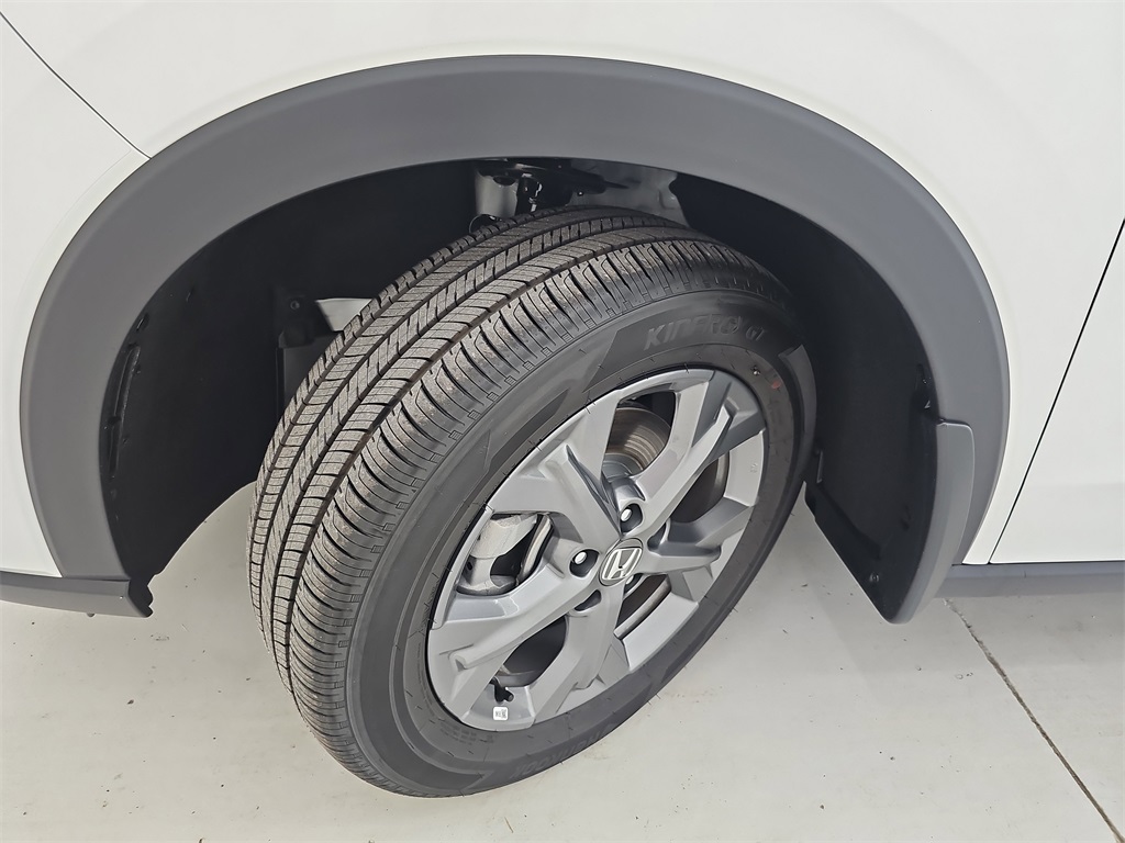 2026 Honda HR-V LX photo 34