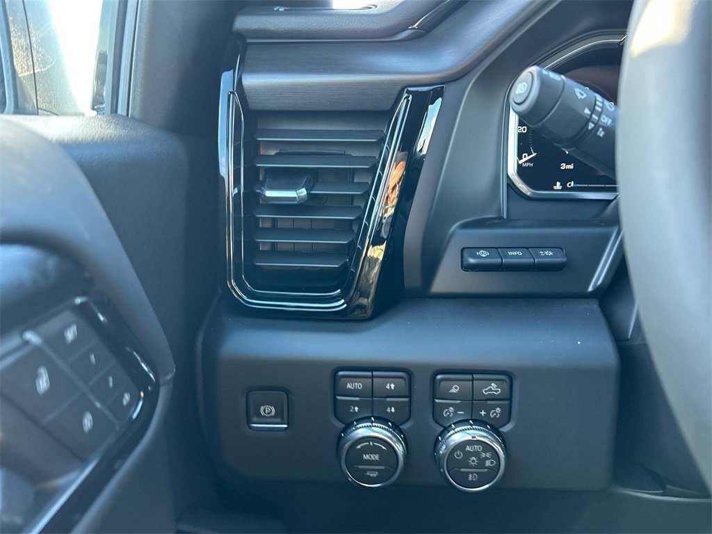 2026 GMC SIERRA - Image 17