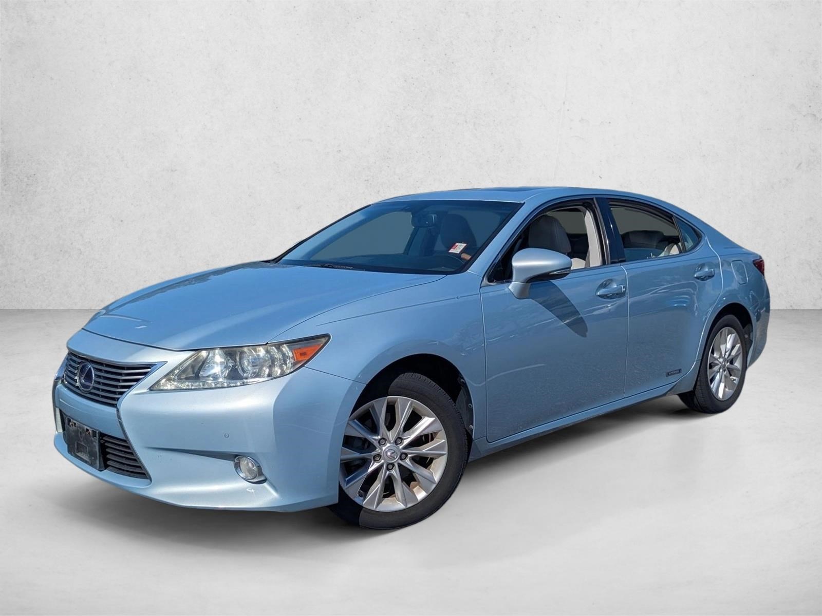 2013 Lexus ES 300h