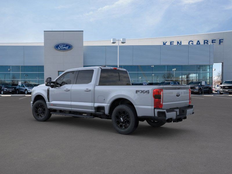 2025 Ford F-350 Lariat photo 4