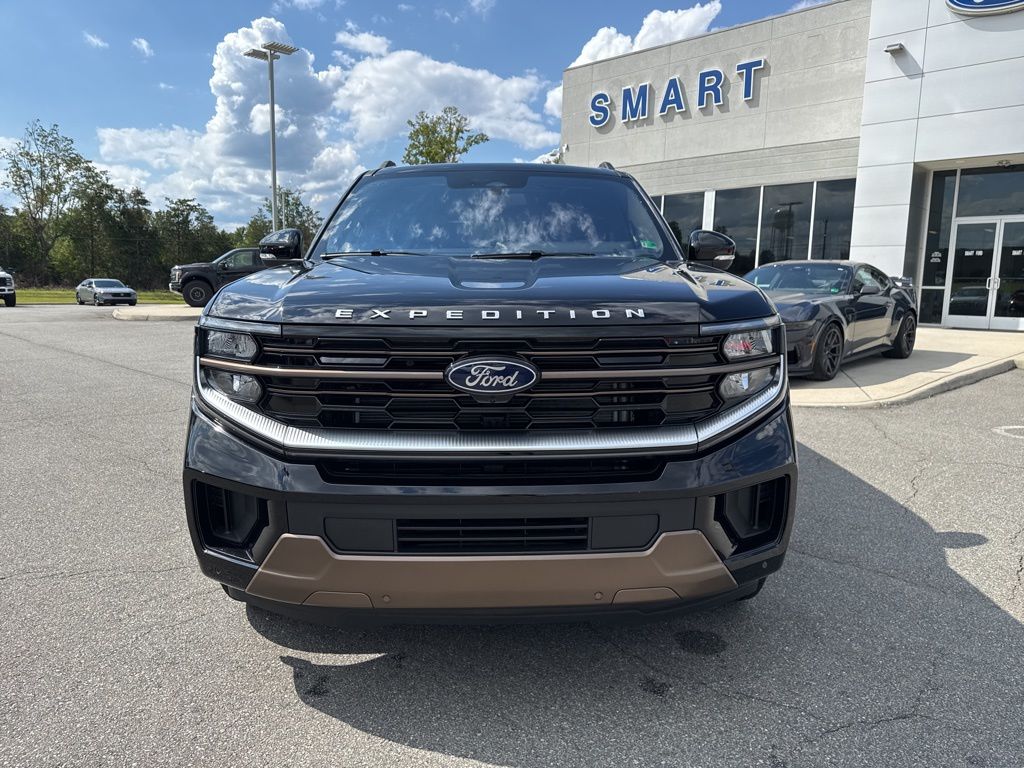 2025 Ford Expedition King Ranch photo 7
