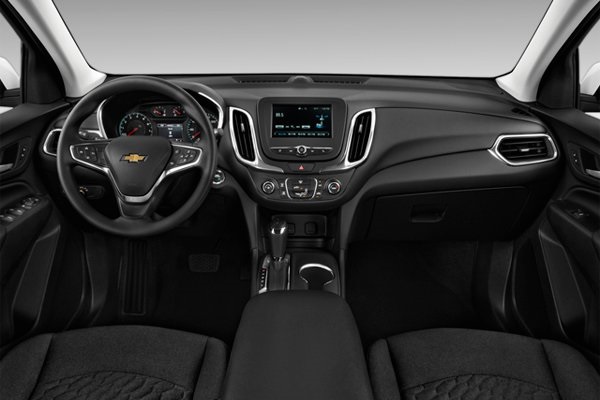 2020 Chevrolet Equinox LT photo 3