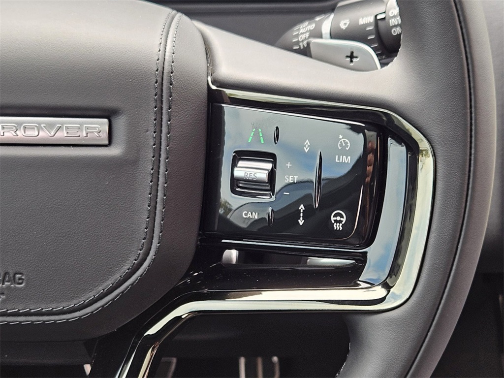 2025 Land Rover Range Rover Velar SE photo 23