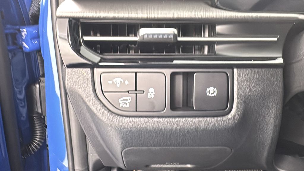 2026 Kia Sportage X-Line photo 32