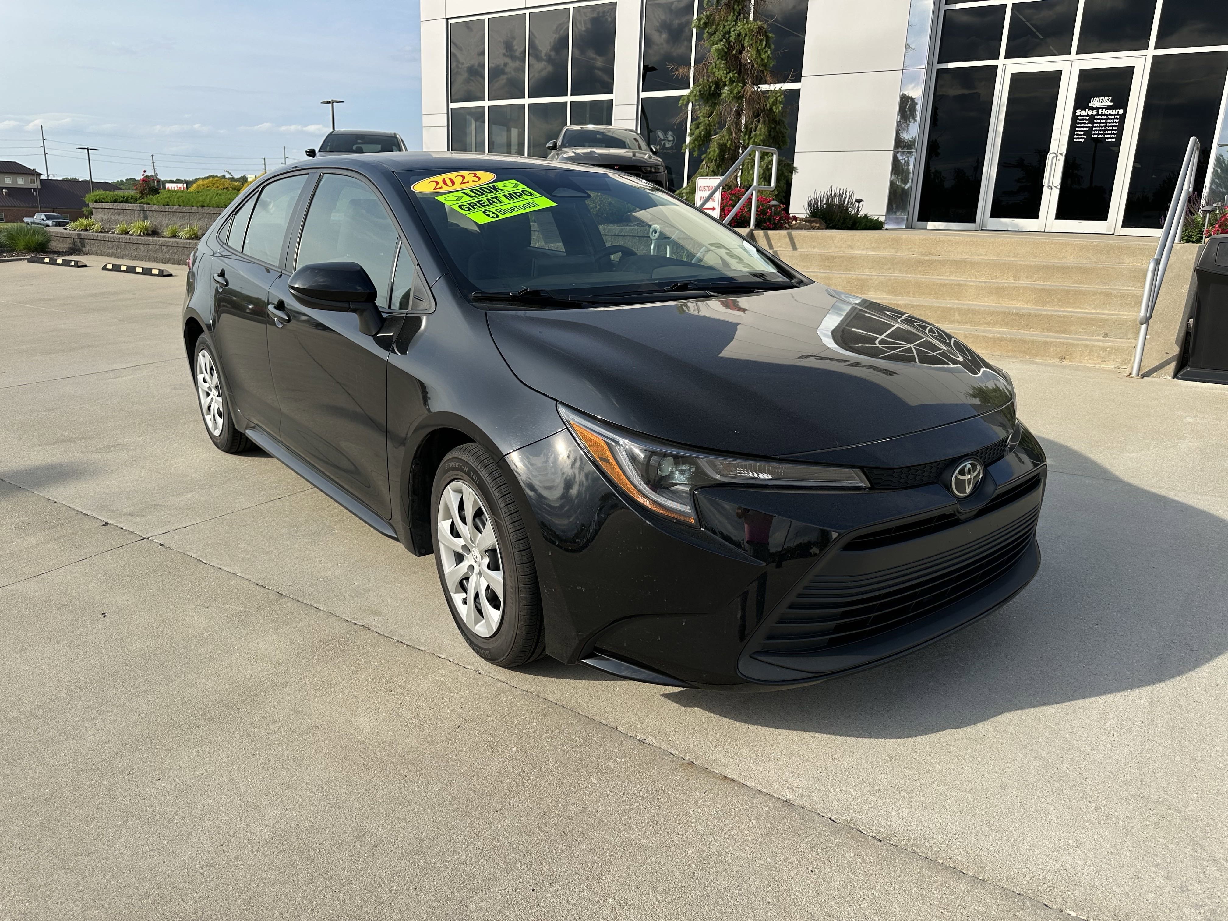 Used 2023 Toyota Corolla LE with VIN 5YFB4MDE0PP034255 for sale in Vincennes, IN