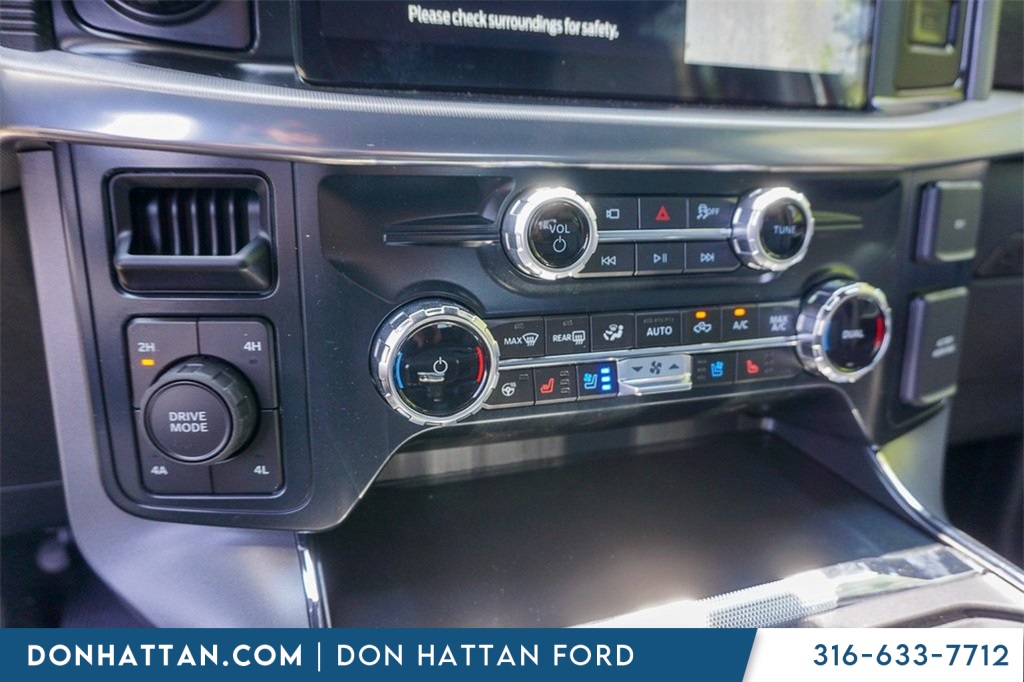 2025 Ford F-150 Lariat photo 9