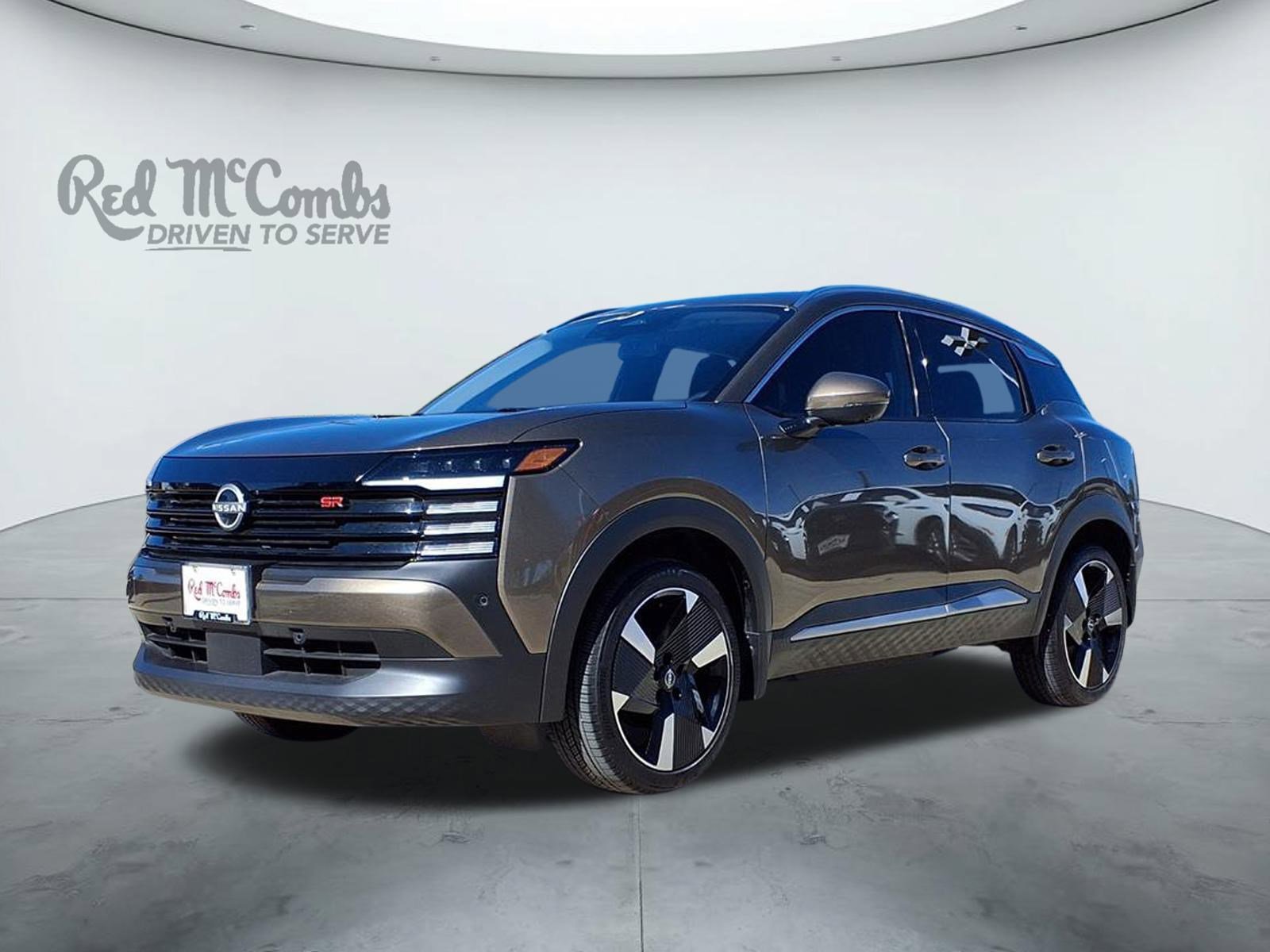 2025 Nissan Kicks SR's photo