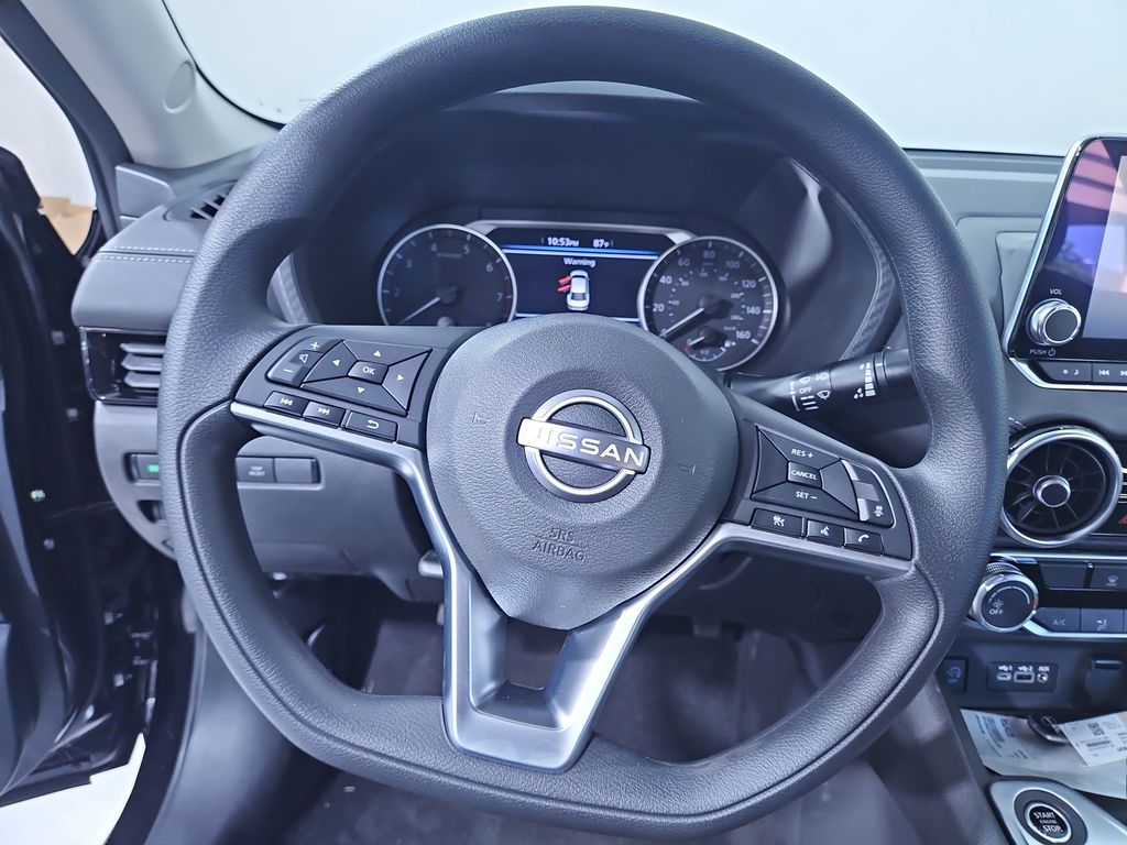2025 Nissan Sentra SV photo 14