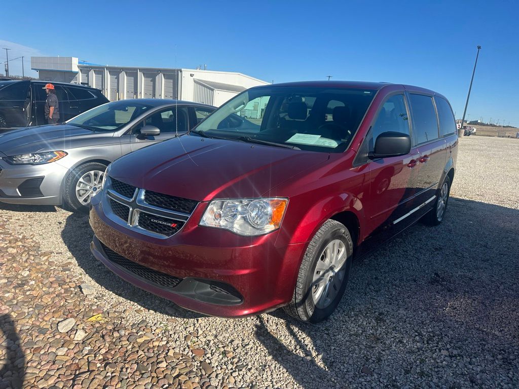 2017 Dodge Grand Caravan SE photo 2
