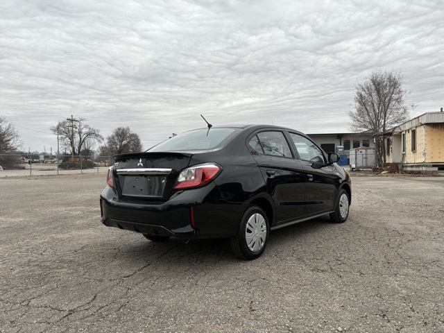2024 Mitsubishi Mirage G4 ES photo 3