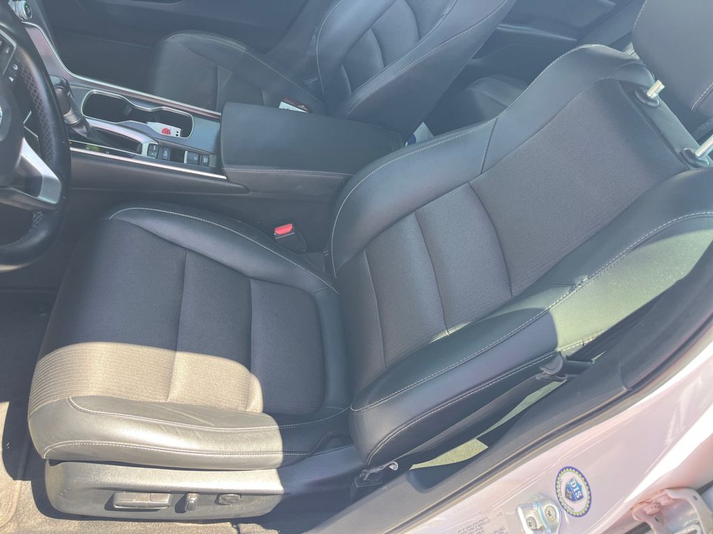 2022 Honda Accord Sport photo 8
