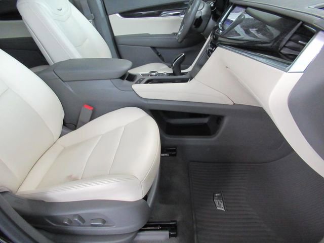 2021 Cadillac XT6 Premium Luxury photo 9