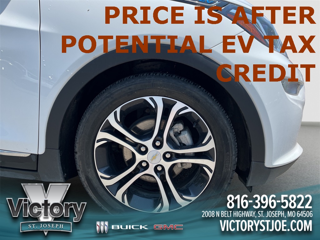 Used 2020 Chevrolet Bolt EV Premier with VIN 1G1FZ6S09L4145706 for sale in Smithville, MO