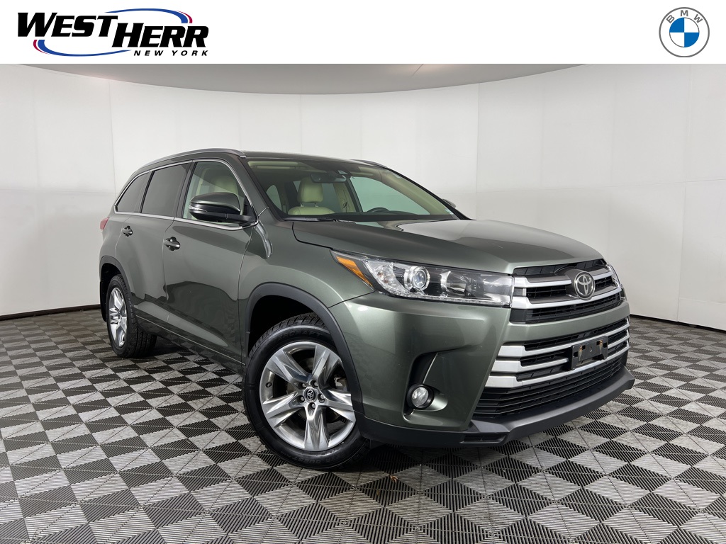 2018 Toyota Highlander Limited's photo