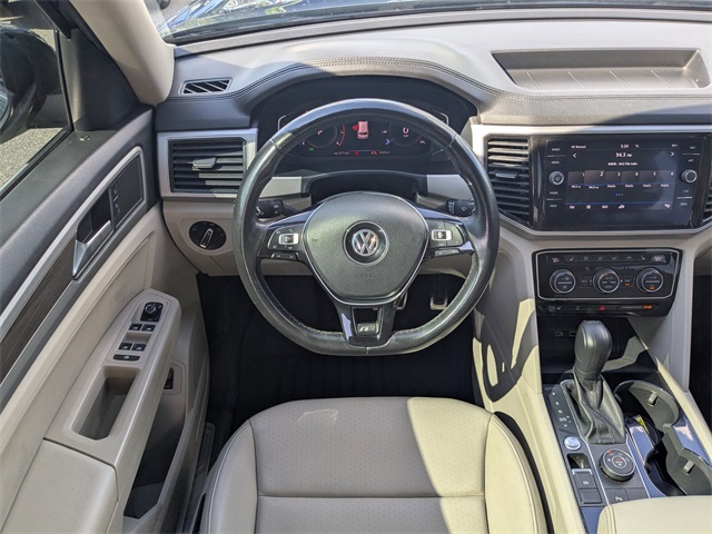 2019 Volkswagen Atlas V6 SEL R-Line photo 14