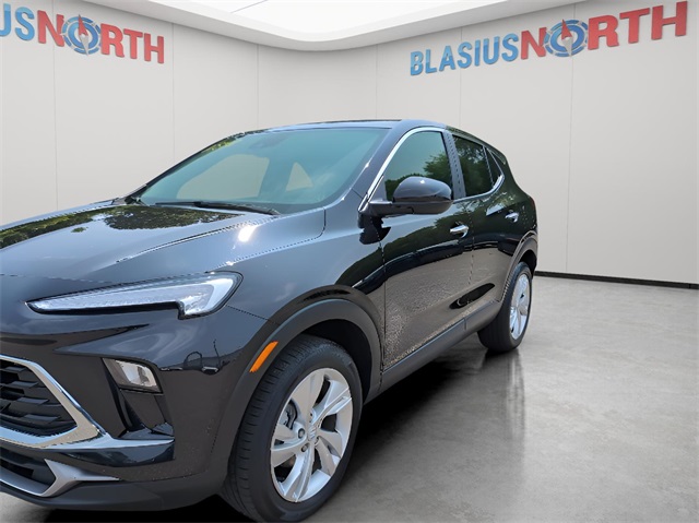2025 Buick Encore GX Preferred photo 2