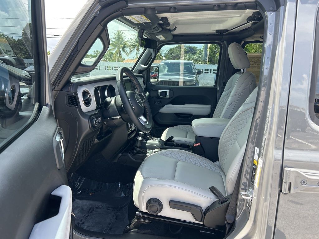 2022 Jeep Gladiator High Altitude photo 9