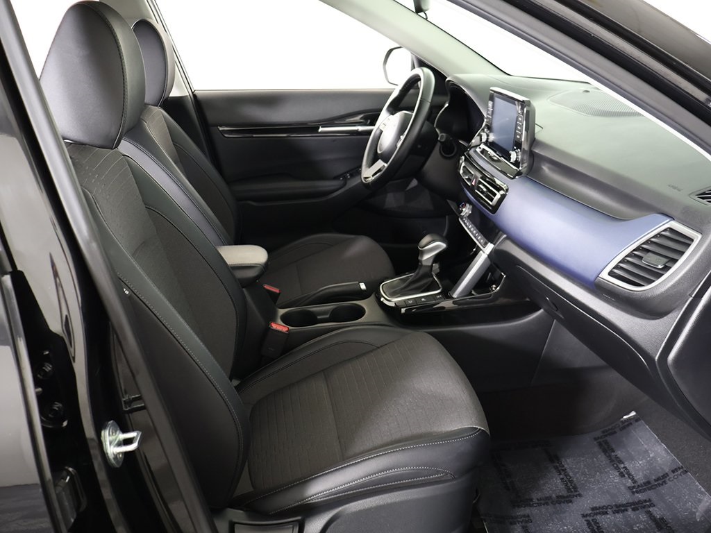 2023 Kia Seltos S photo 20