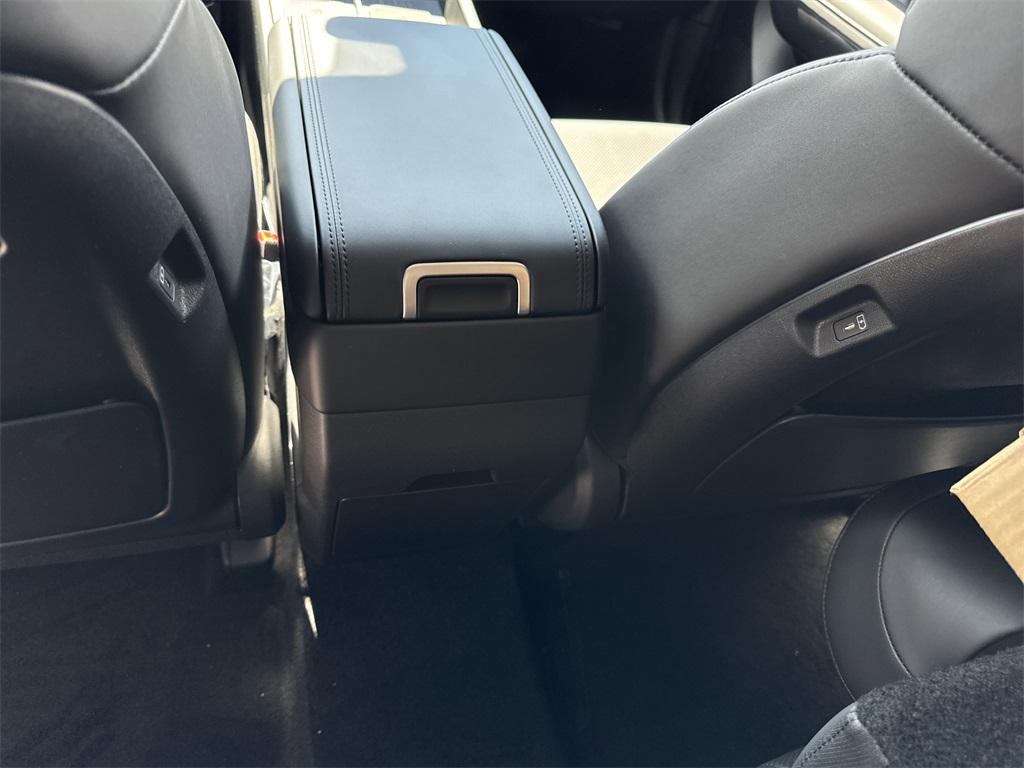 2026 Hyundai Santa Fe XRT photo 13