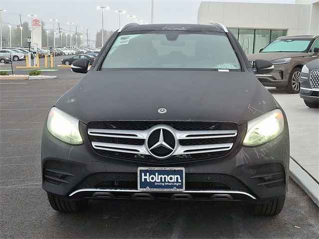2019 Mercedes Benz GLC 300 4MATIC photo 3