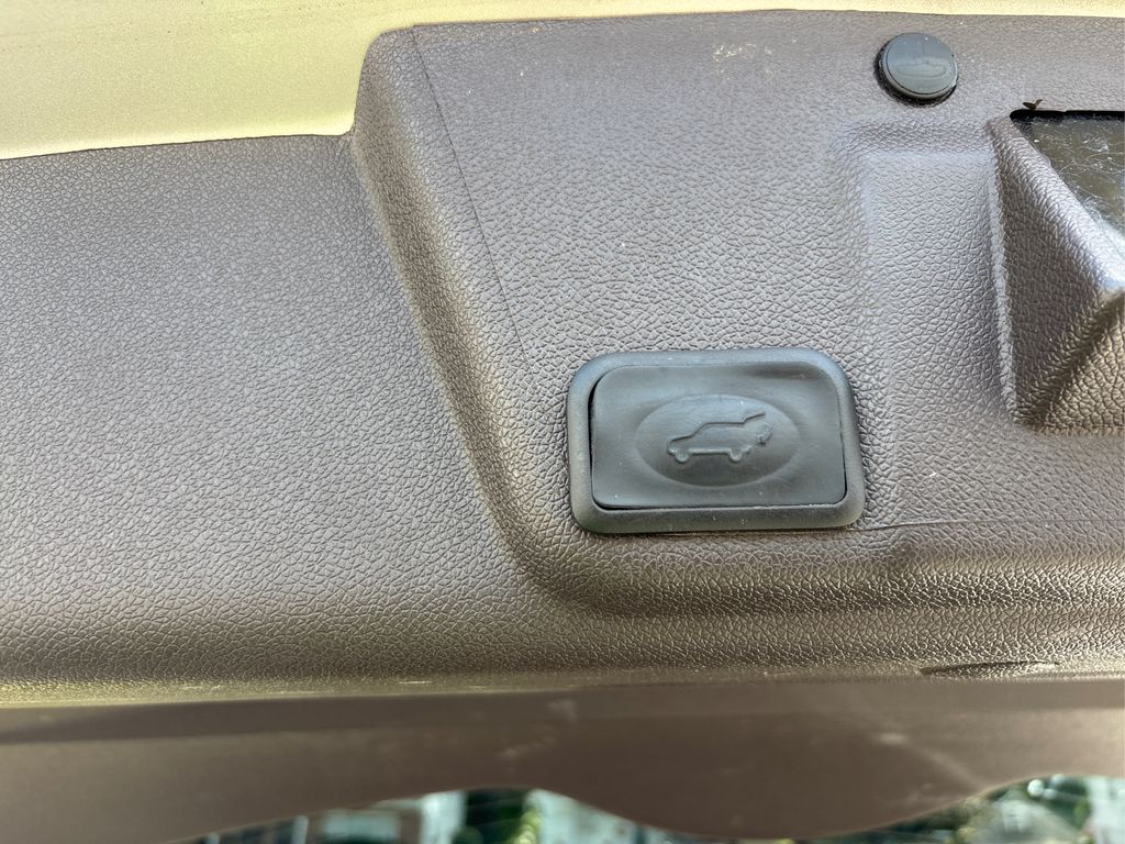 2017 Buick Enclave Leather photo 14