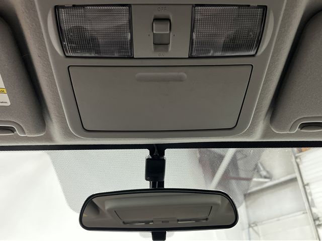 2018 Nissan Frontier SV photo 23