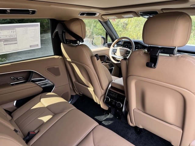 2025 Land Rover Range Rover SE photo 20