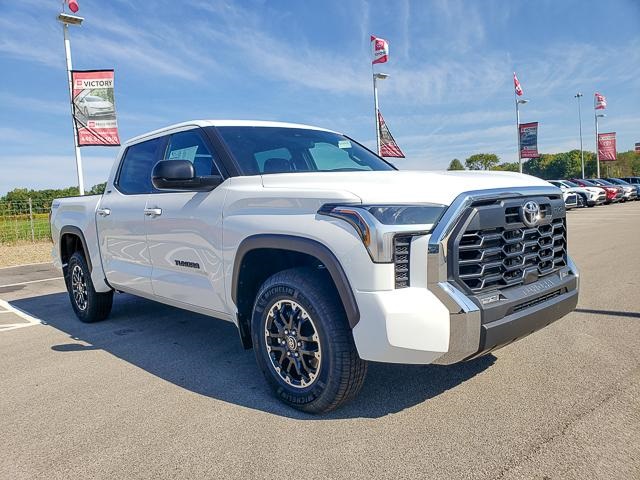 2025 Toyota Tundra SR5 photo 3