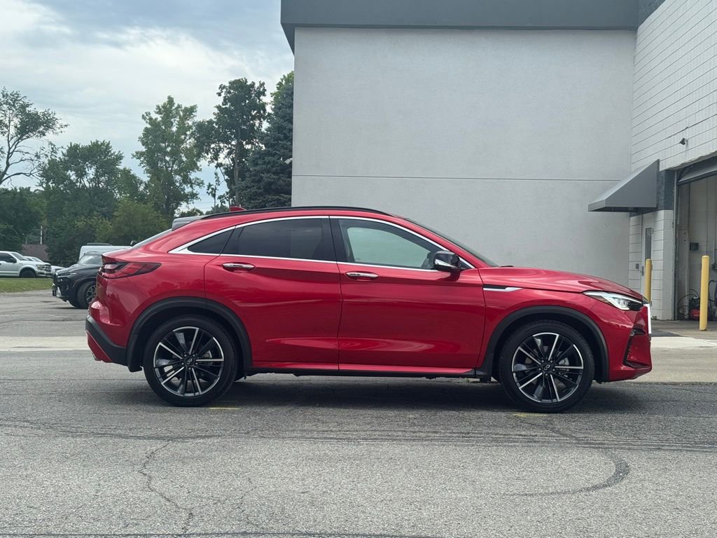 2023 Infiniti QX55 Sensory photo 2