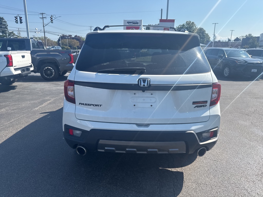 2022 Honda Passport TrailSport photo 5