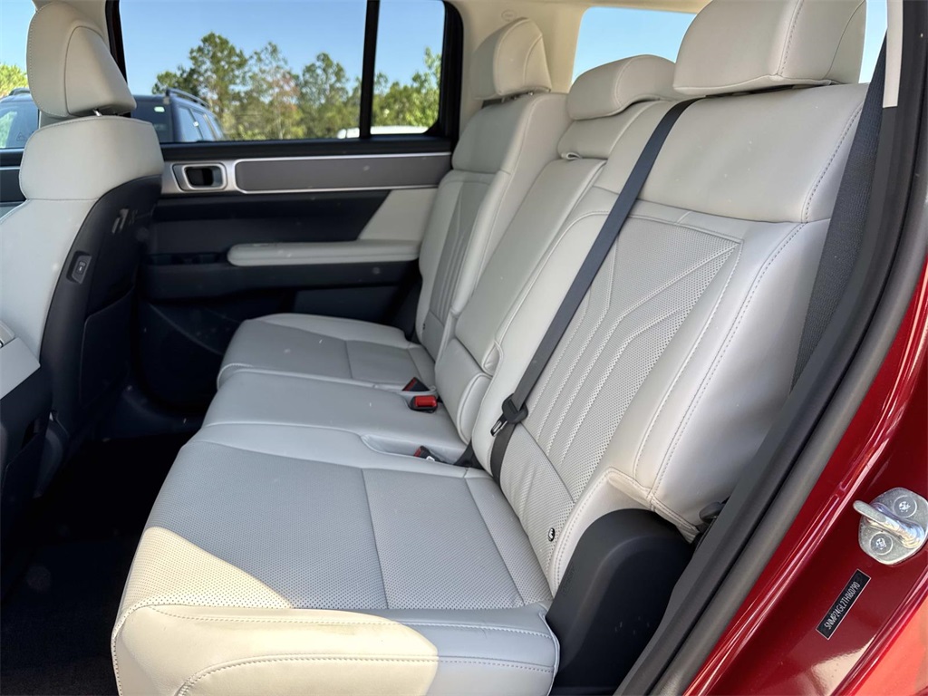 2026 Hyundai Santa Fe SEL photo 4