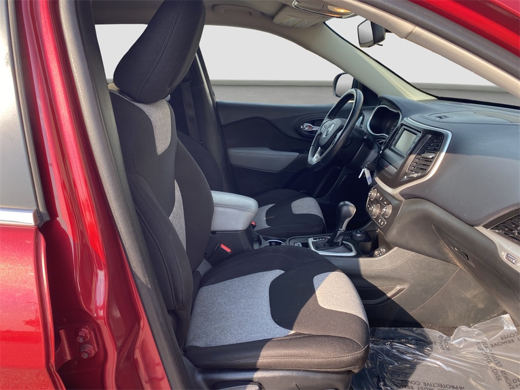 2014 Jeep Cherokee Latitude photo 19