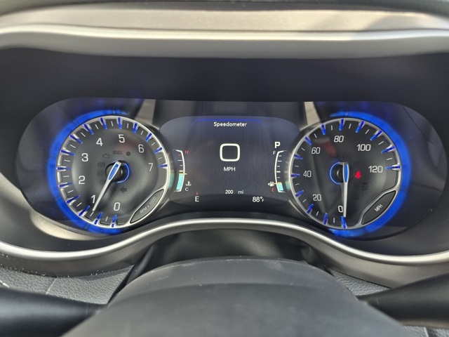 2026 Chrysler Pacifica photo 21
