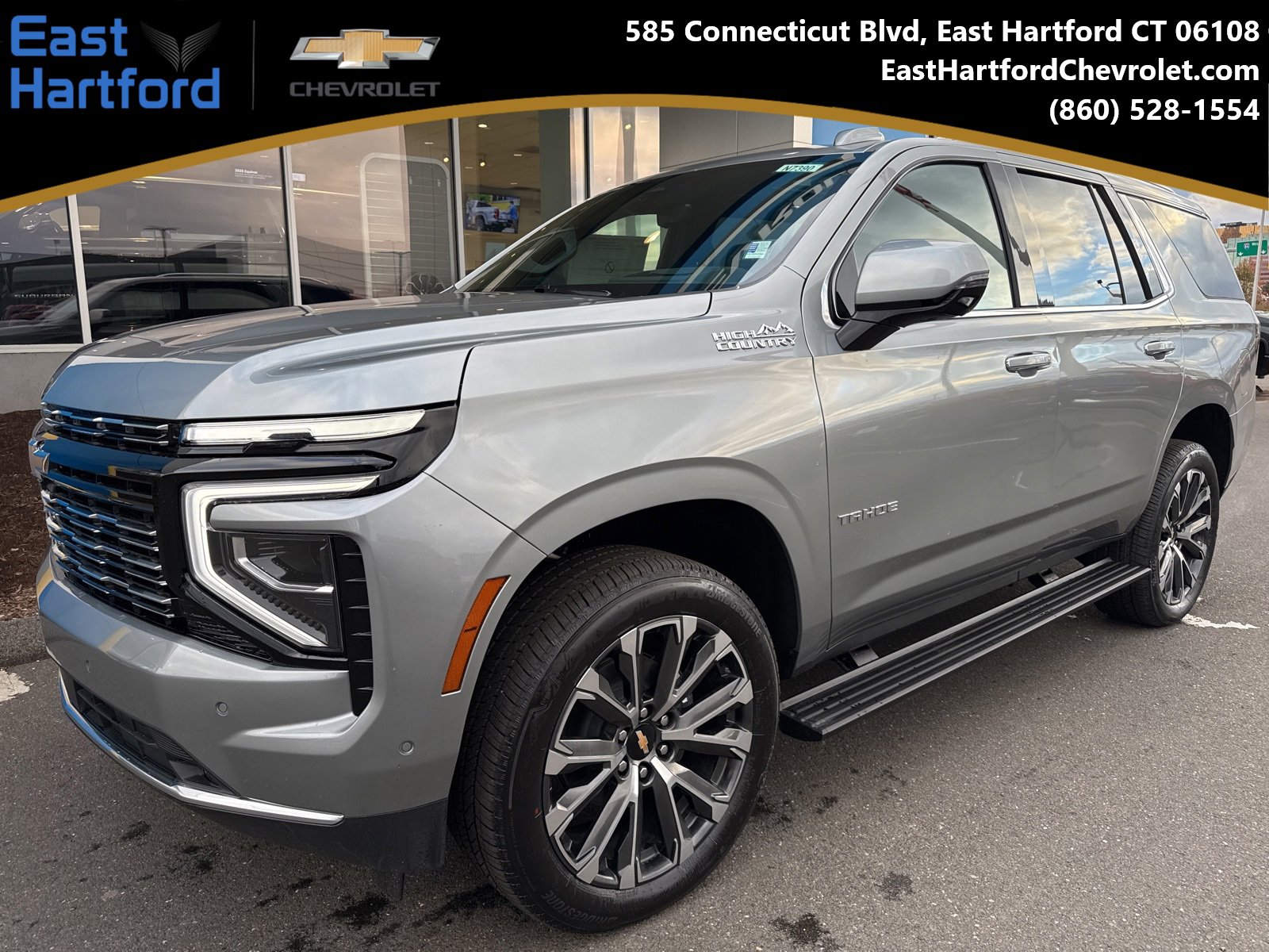 2025 Chevrolet Suburban Premier's photo