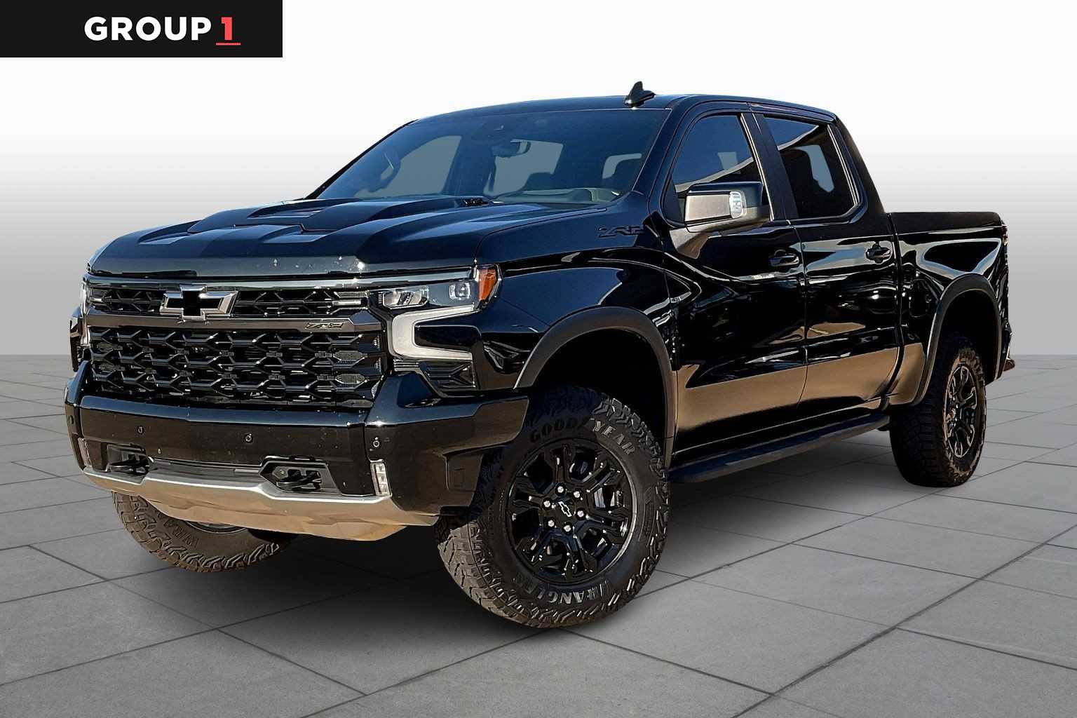 2025 Chevrolet Silverado 1500 ZR2's photo