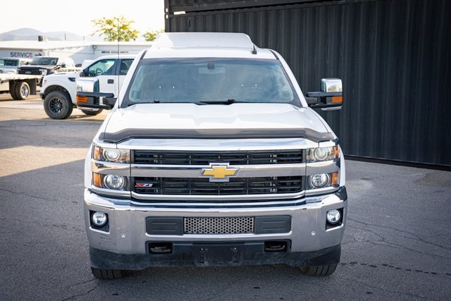 2016 Chevrolet Silverado 3500HD LTZ photo 2