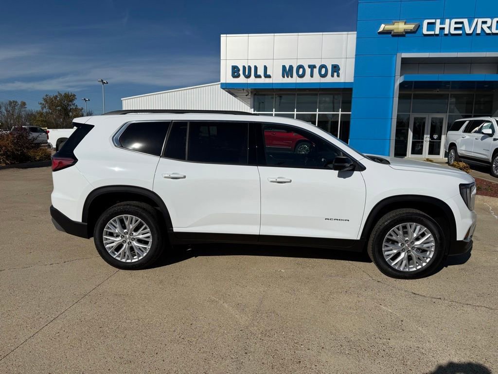 2026 GMC Acadia Elevation's photo