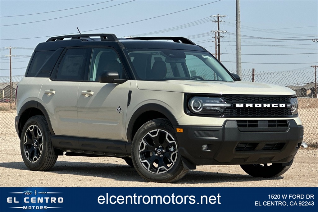 2025 Ford Bronco Sport Outer Banks's photo