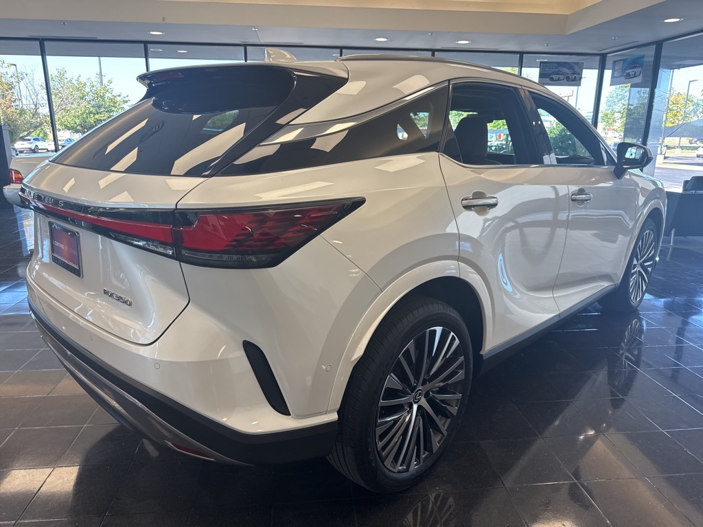 2024 Lexus RX 350 Premium photo 5