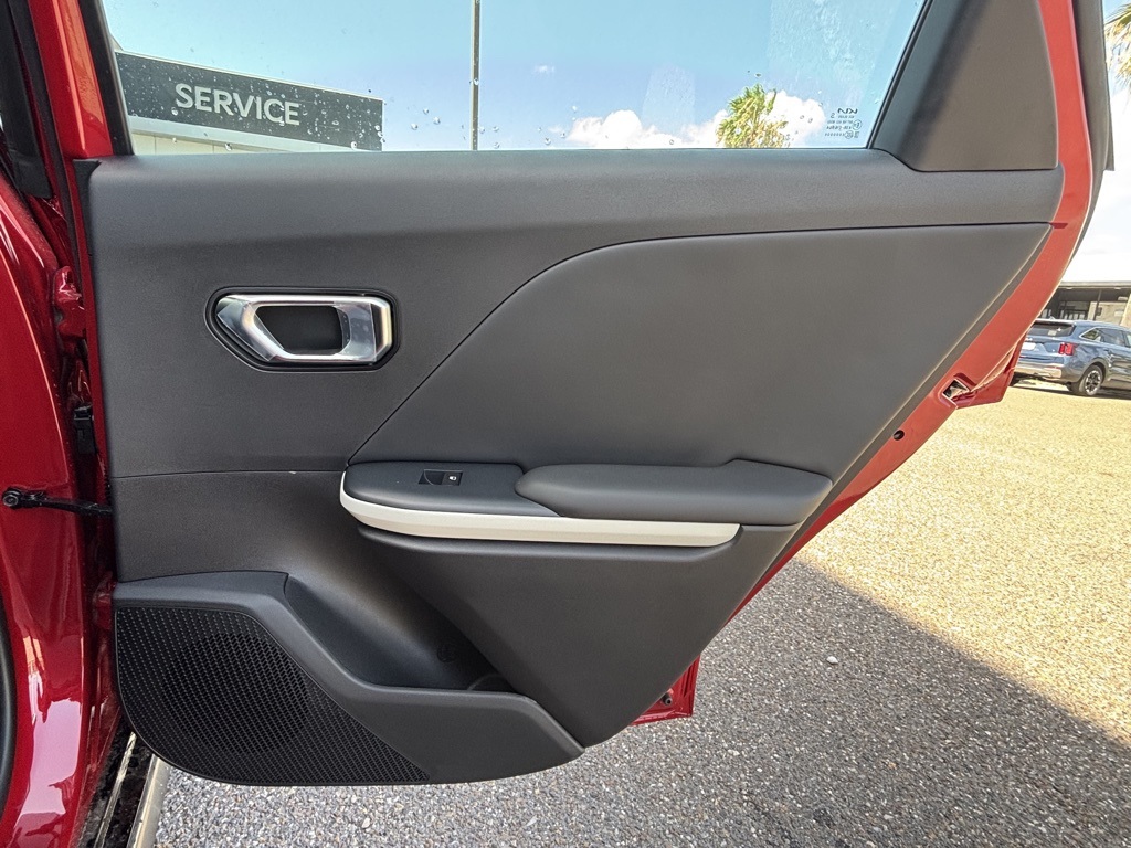 2025 Kia K4 GT-Line photo 18