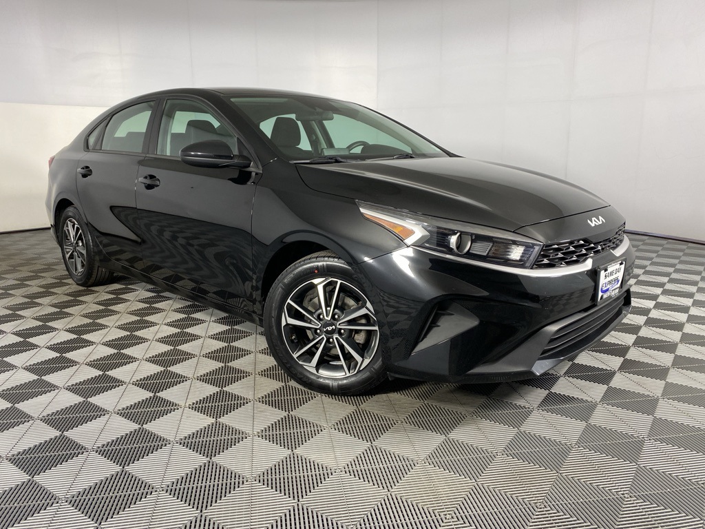 2023 Kia Forte LXS photo 10