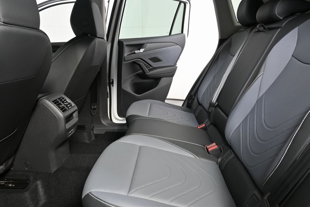 2025 Volkswagen Tiguan SE photo 11