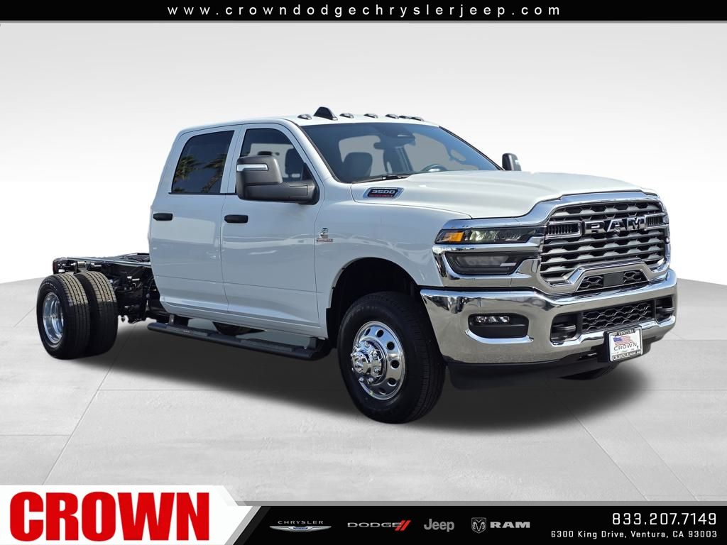 2026 Ram 3500 Tradesman photo 3