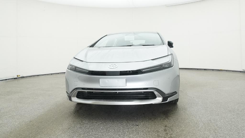 2026 Toyota Prius Plug-in Hybrid XSE photo 3