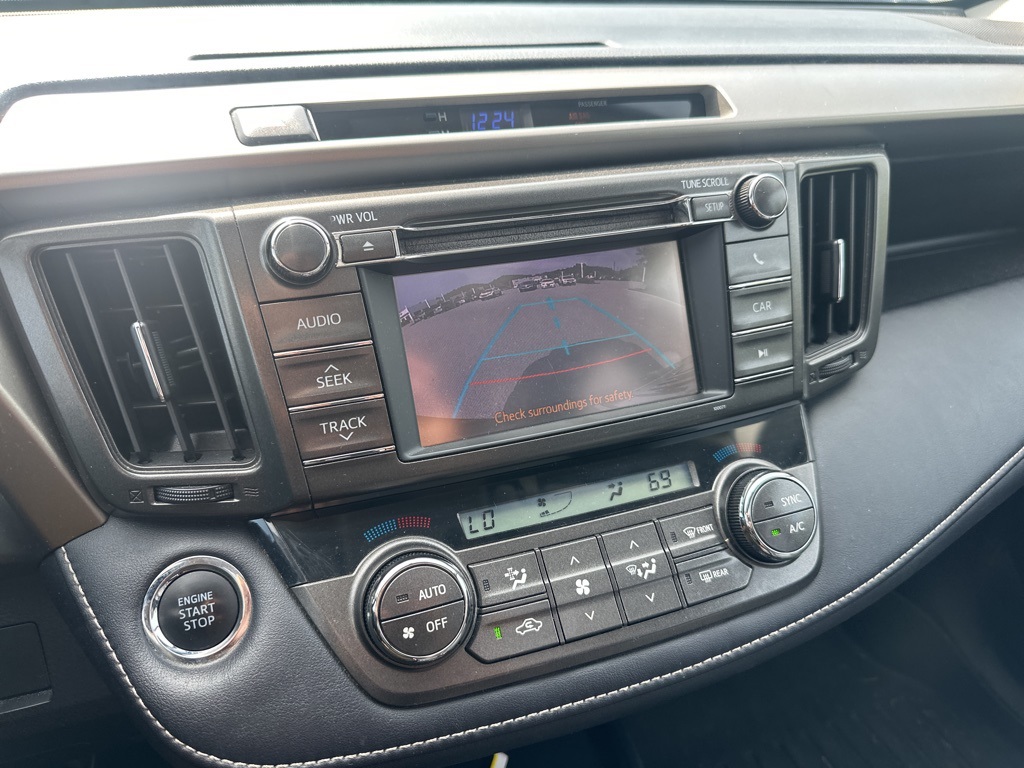 2013 Toyota RAV4 Limited photo 18