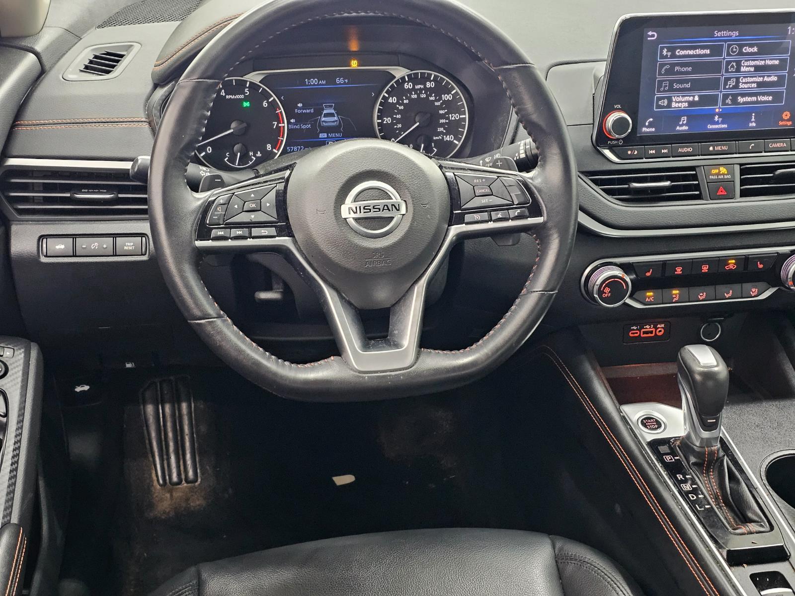 2019 Nissan Altima 2.5 SR photo 4