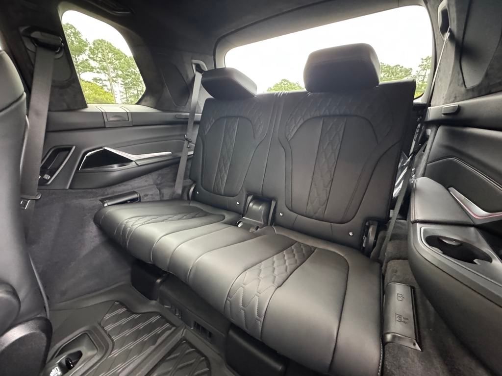 2026 Bmw X7 M60i photo 11