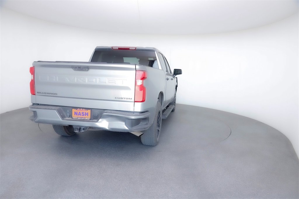 2023 Chevrolet Silverado Custom photo 6